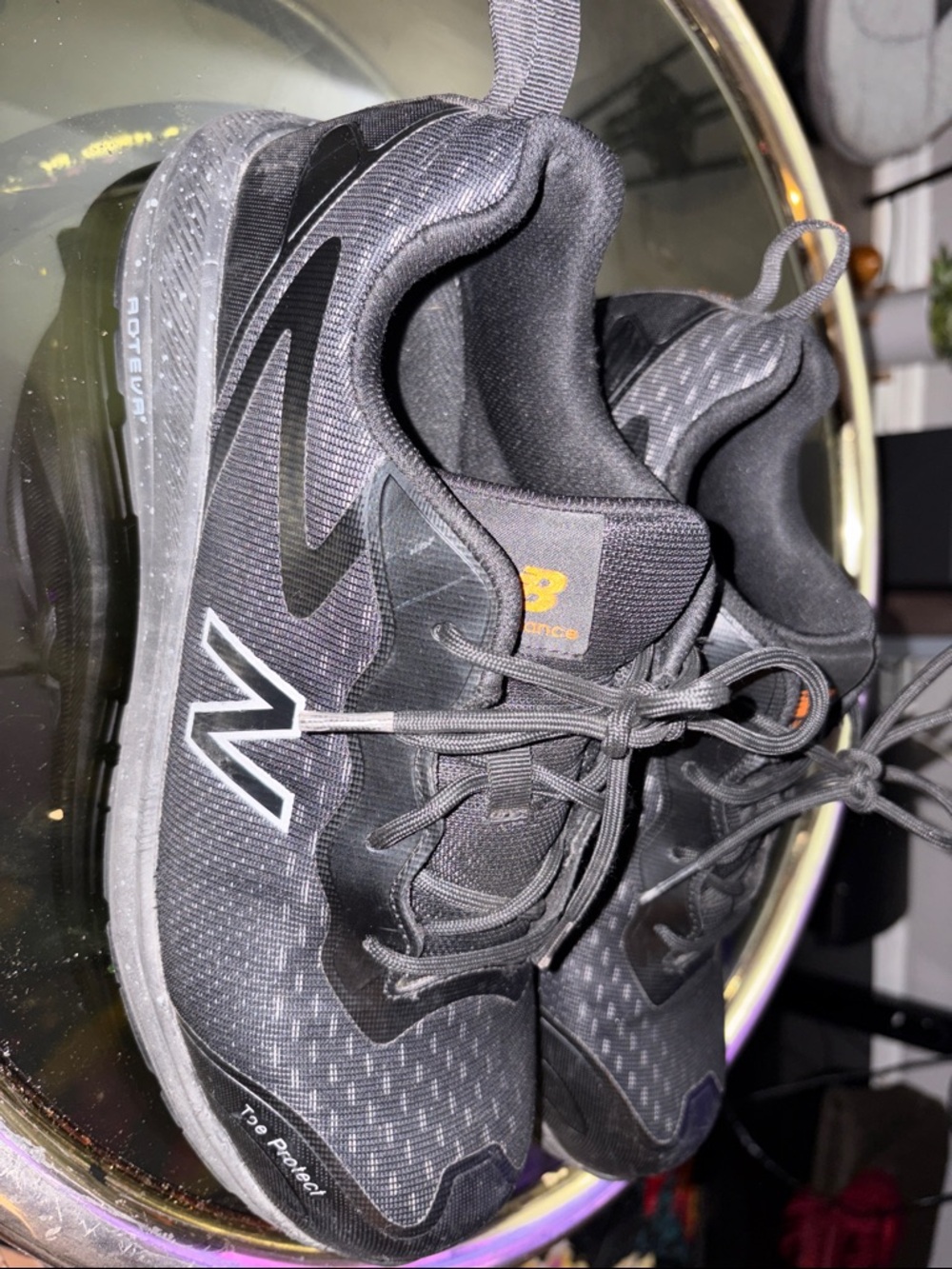 New Balance Men’s Black and Gray Athletic Running Shoes